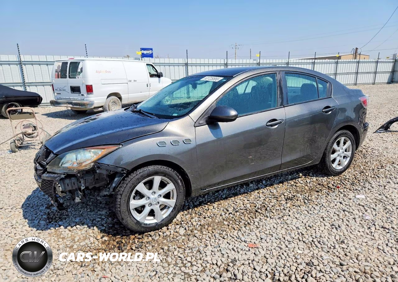 2011 Mazda 3 I
