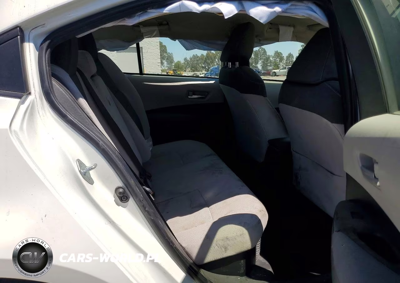 2021 Toyota Corolla Le VIN:JTDEAMDE5MJ015304 - 10