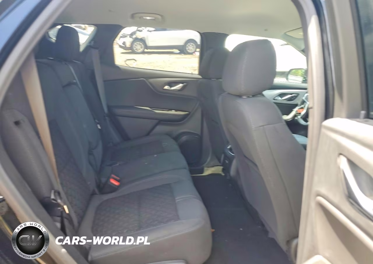 2022 Chevrolet Blazer VIN:3GNKBCR45NS149389 - 10
