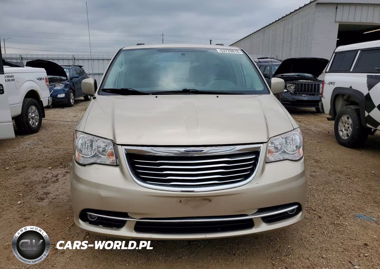 2016 Chrysler Town & Country Touring VIN:2C4RC1BG1GR159446 - 5