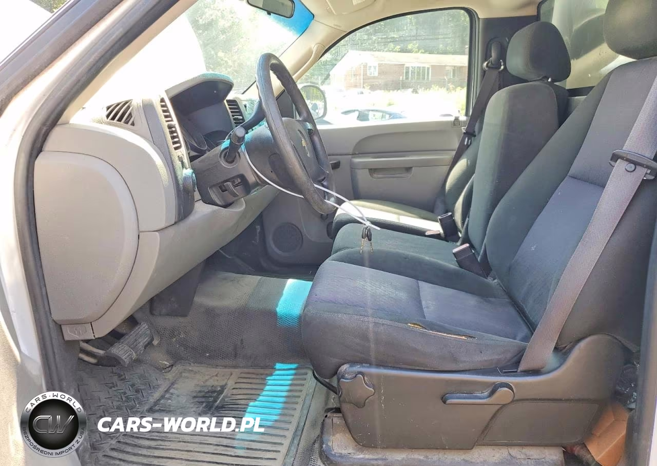 2011 Chevrolet Silverado C1500 VIN:1GCNCPEA3BZ465748 - 7