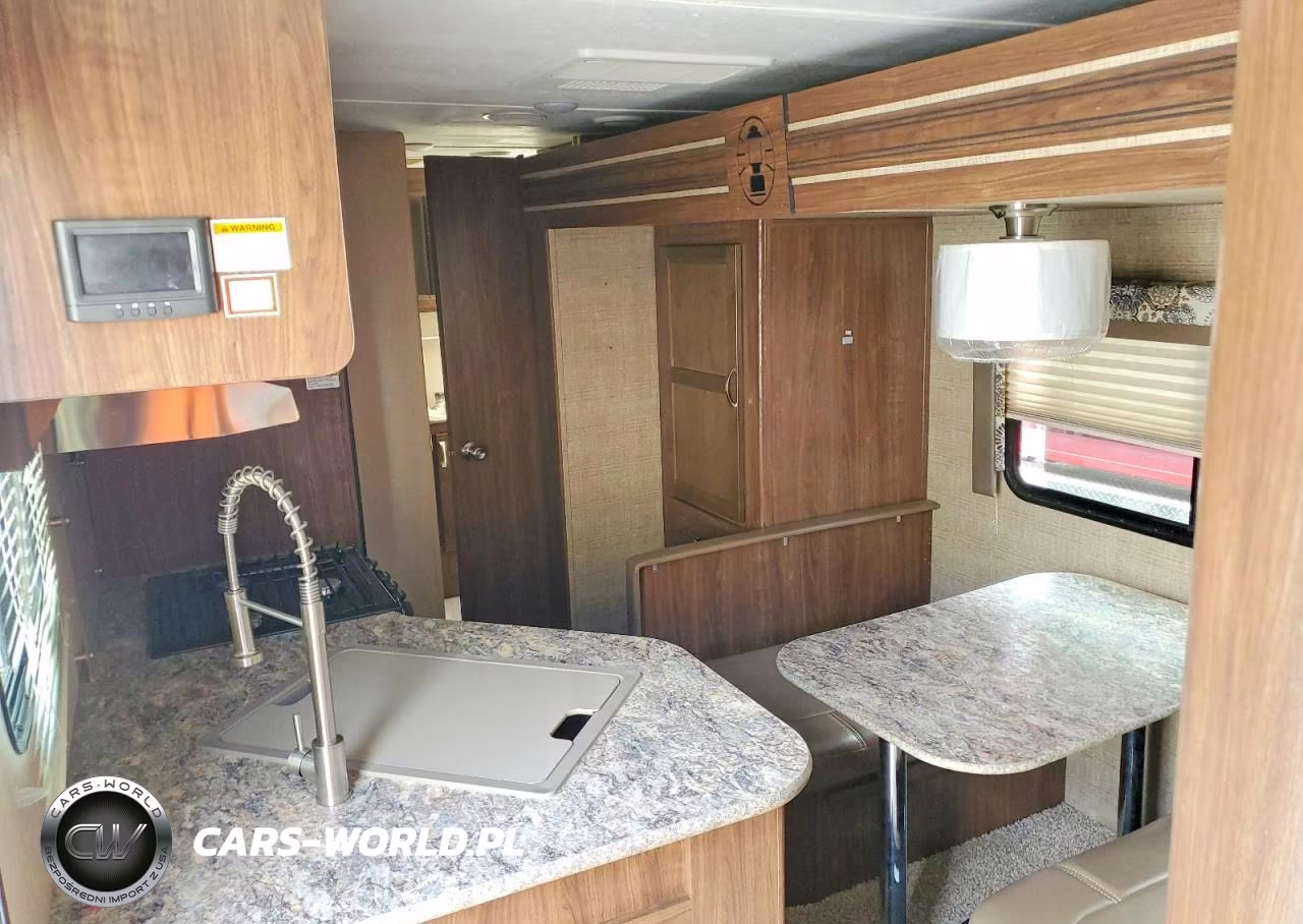 2018 Cole Recreation VIN:4YDT23025JM930753 - 7
