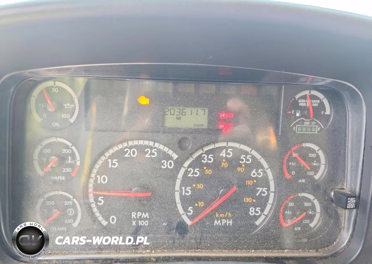 2015 Freightliner Business Class M2 Refuse Truck VIN:3ALACXDT1FDGB7810 - 9