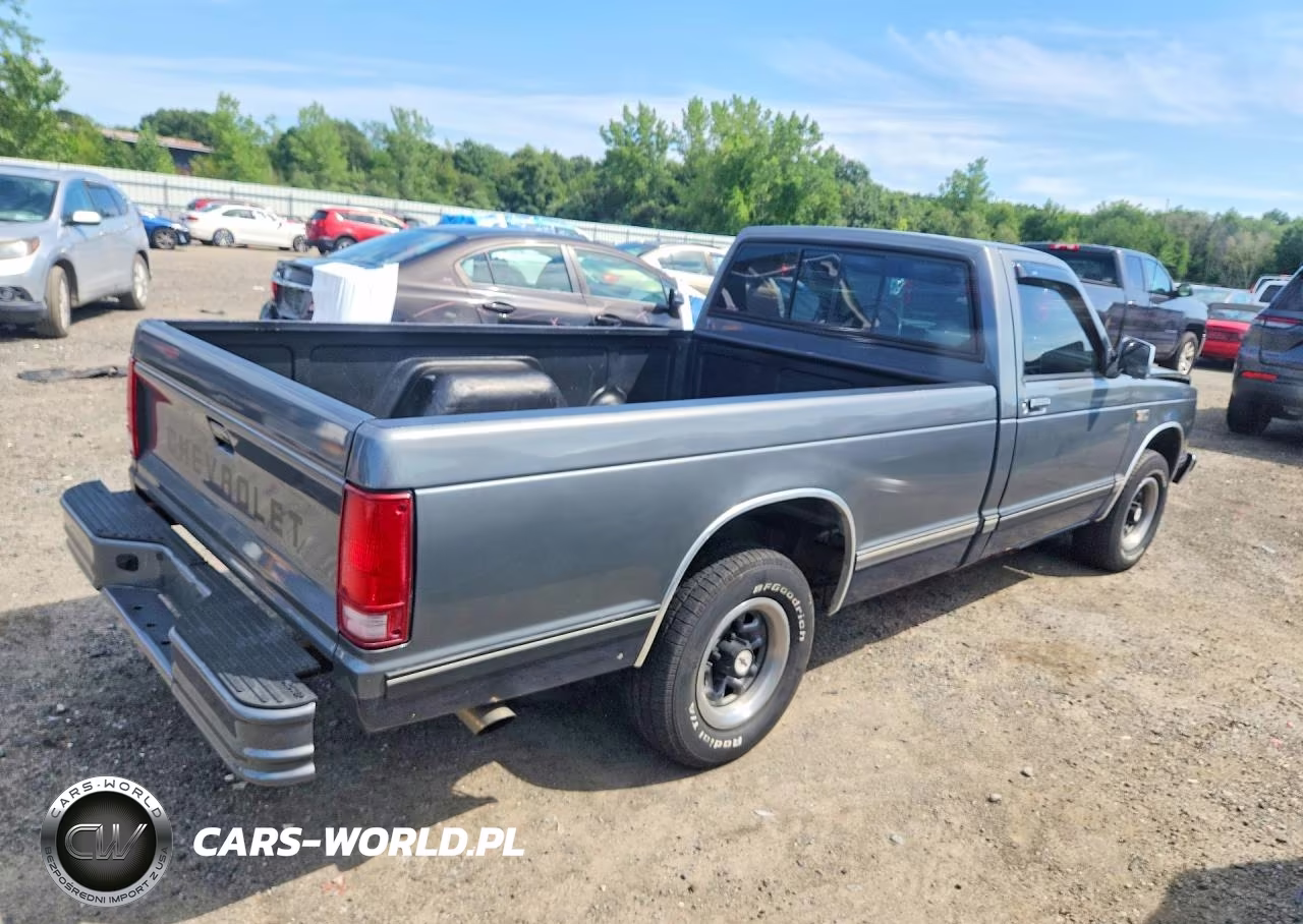 1987 Chevrolet S Truck S10 VIN:1GCCS14R6H2266578 - 3