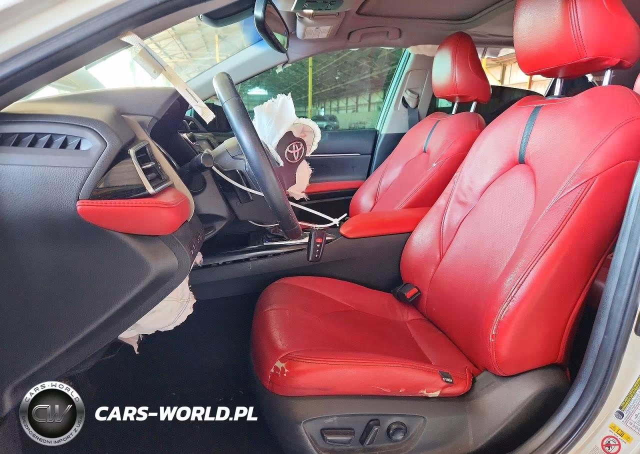 2018 Toyota Camry Se VIN:4T1B11HK9JU612883 - 7