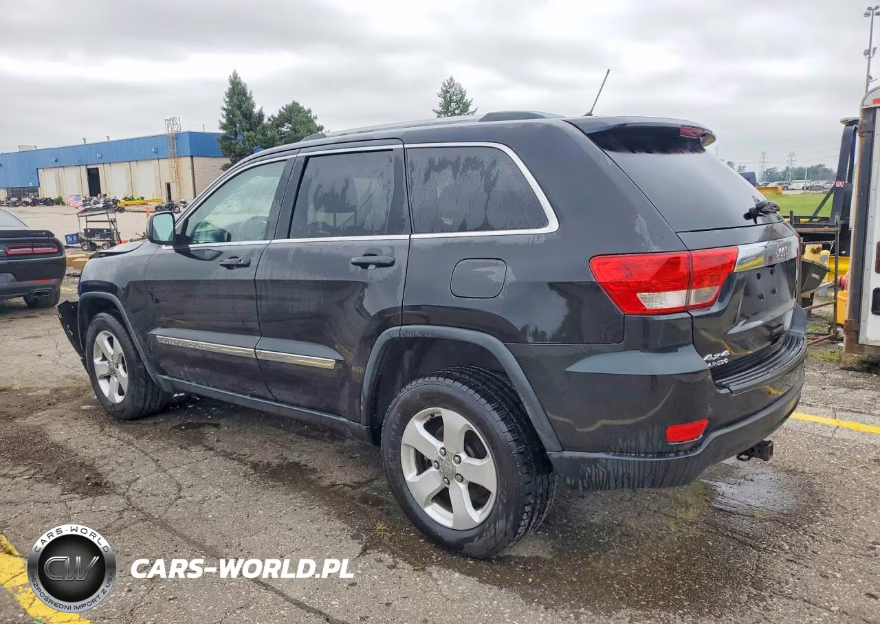 2012 Jeep Grand Cherokee Laredo VIN:1C4RJFAGXCC226939 - 2