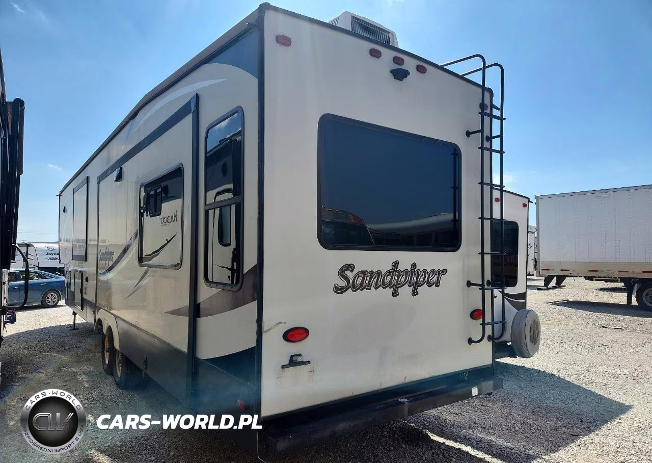 2018 Forest River Sandpiper Camper VIN:4X4FSAP29JJ037314 - 3
