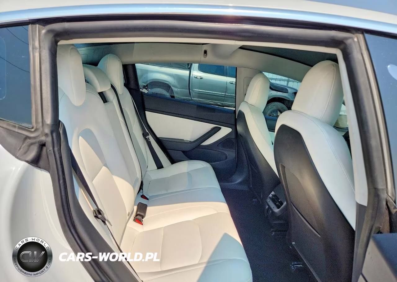 2020 Tesla Model 3 VIN:5YJ3E1EB9LF651633 - 10