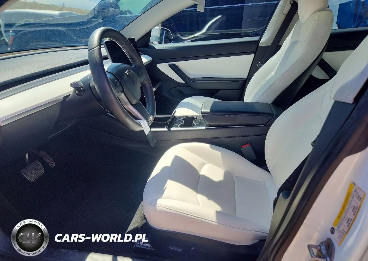 2020 Tesla Model 3 VIN:5YJ3E1EB9LF651633 - 7