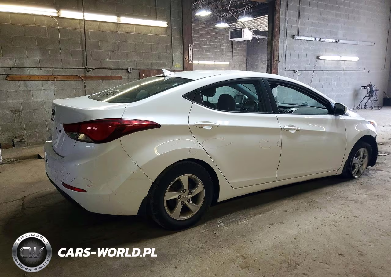 2015 Hyundai Elantra Se VIN:5NPDH4AEXFH604775 - 3