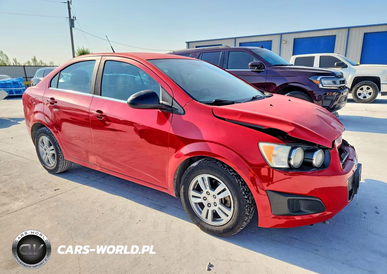 2013 Chevrolet Sonic Lt VIN:1G1JC5SB2D4138475 - 4