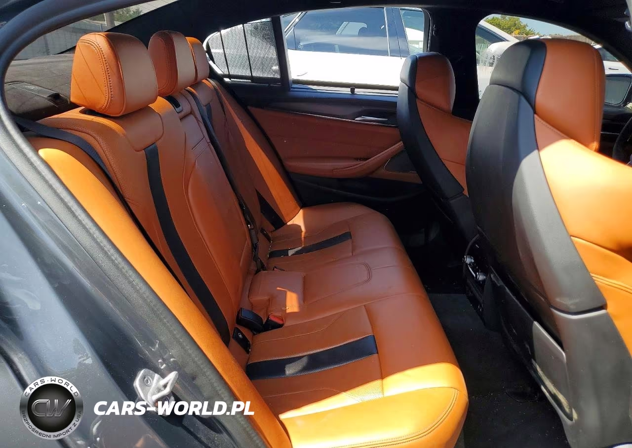 2022 BMW M5 VIN:WBS83CH09NCK02348 - 10
