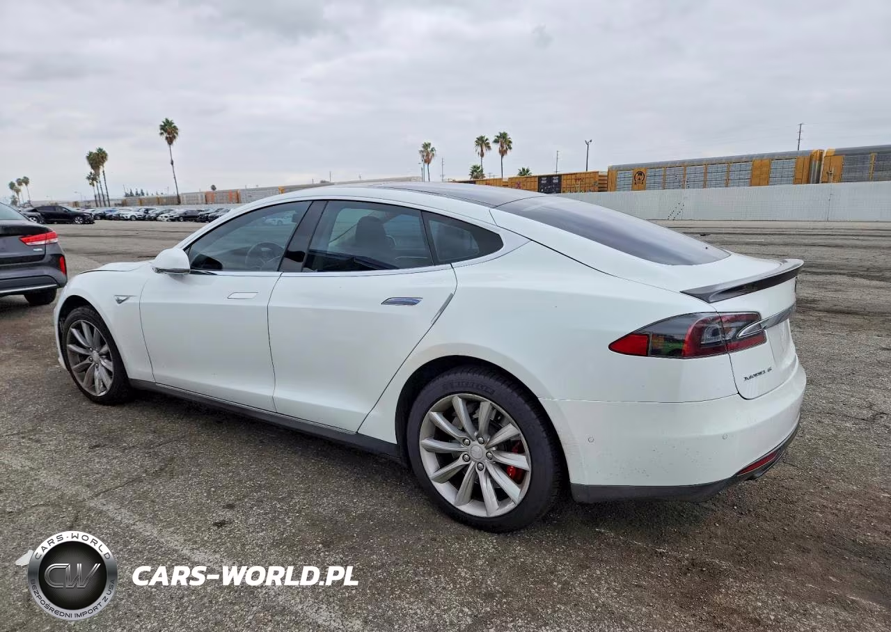2014 Tesla Model S VIN:5YJSA1H15EFP65027 - 2