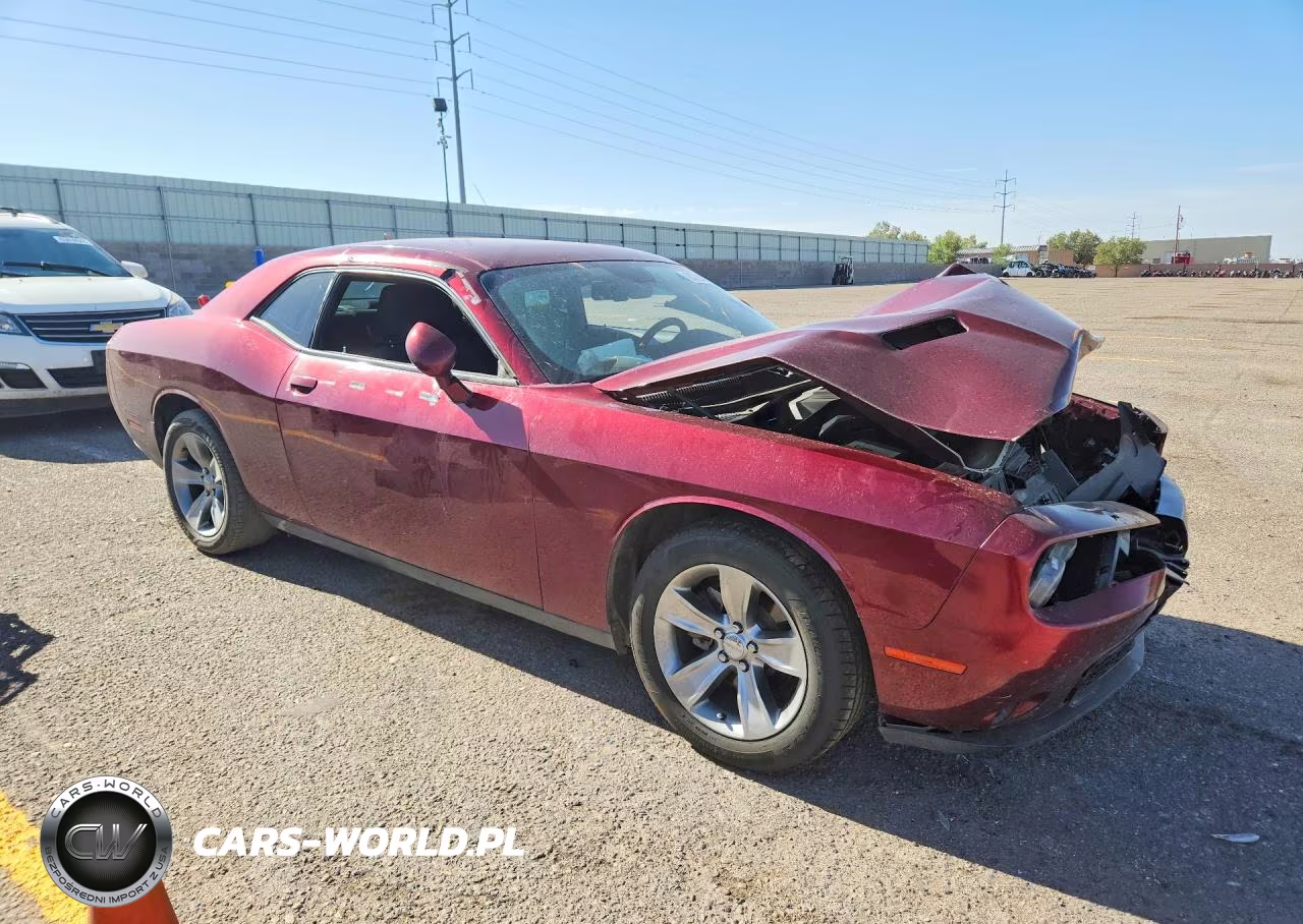 2017 Dodge Challenger Sxt VIN:2C3CDZAG0HH665381 - 4