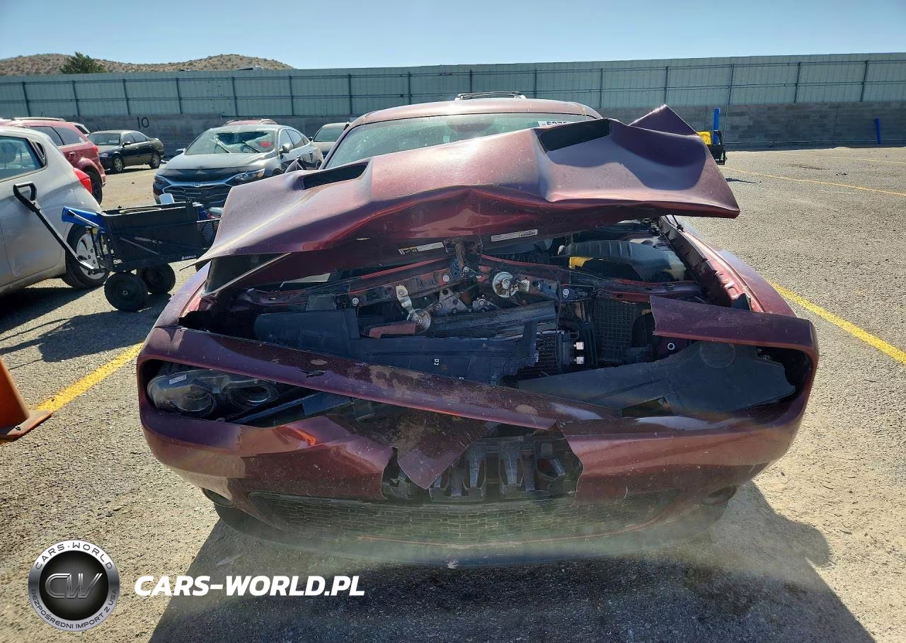 2017 Dodge Challenger Sxt VIN:2C3CDZAG0HH665381 - 5