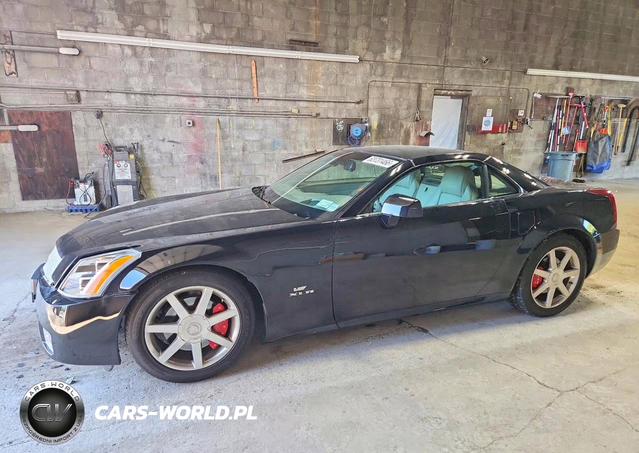 2005 Cadillac Xlr – zdjęcie 1 z 12