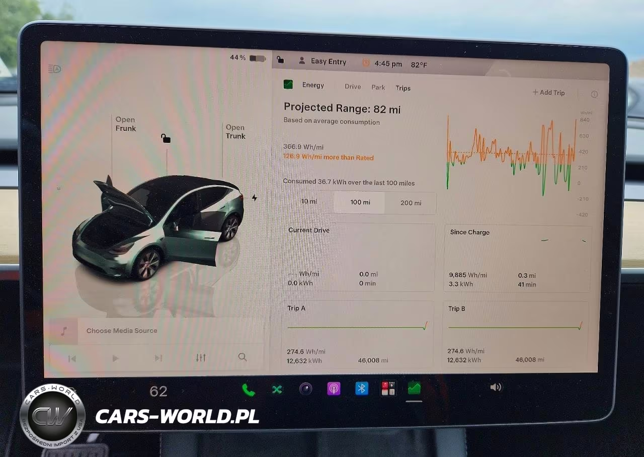 2023 Tesla Model Y VIN:7SAYGDEE8PA036377 - 9