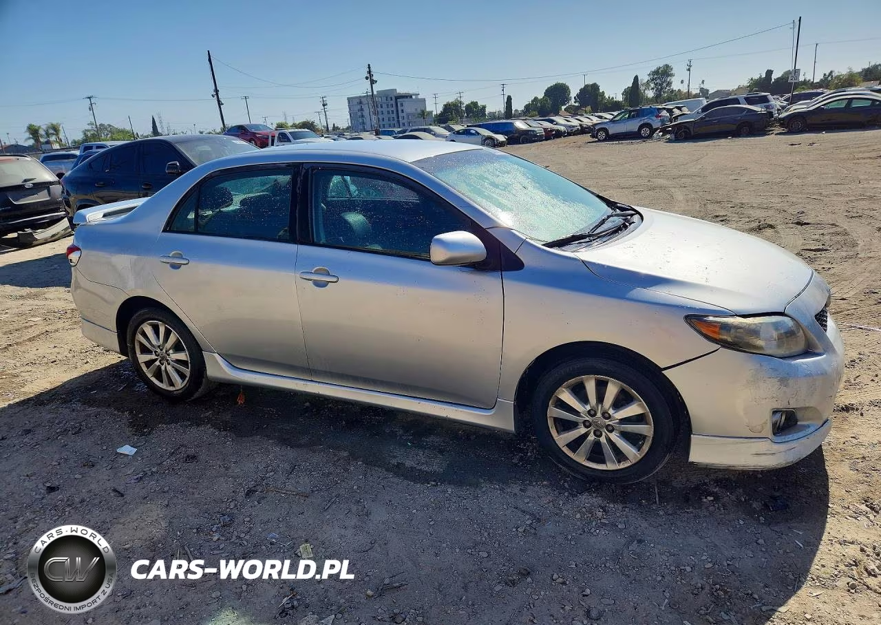 2010 Toyota Corolla S VIN:2T1BU4EE2AC420679 - 4