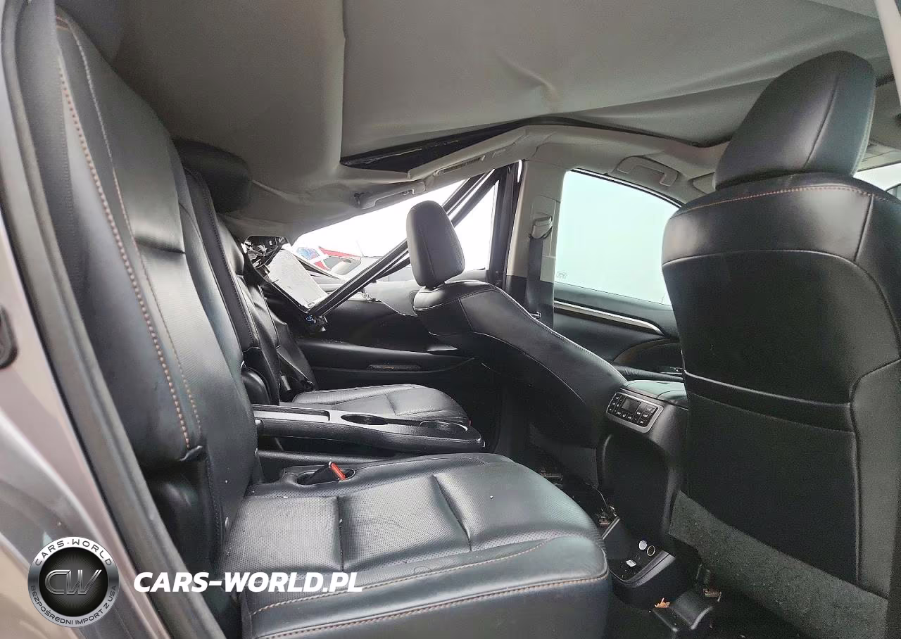 2015 Toyota Highlander Limited Platinum VIN:5TDYKRFH7FS108703 - 10