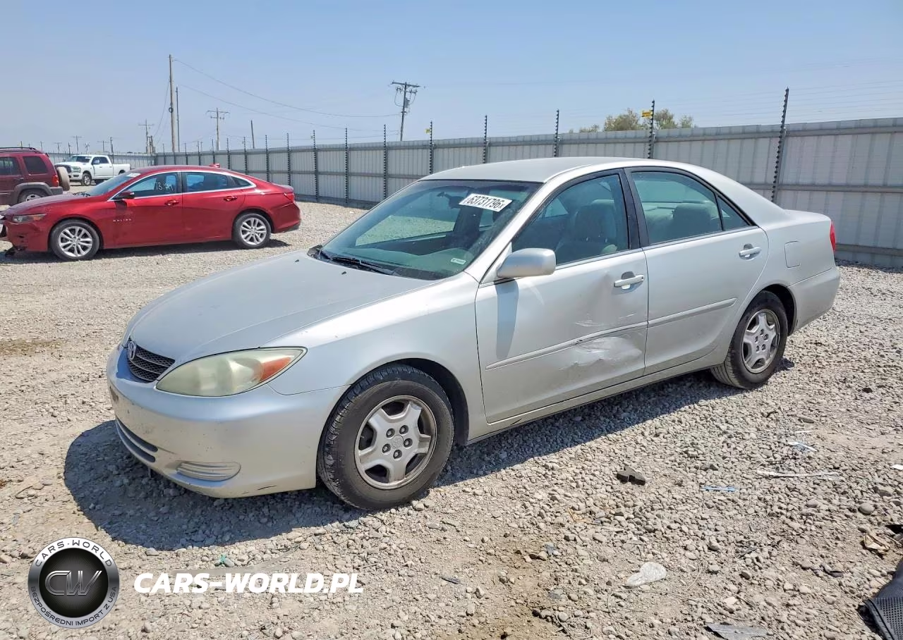 2002 Toyota Camry Le V6 – zdjęcie 1 z 12
