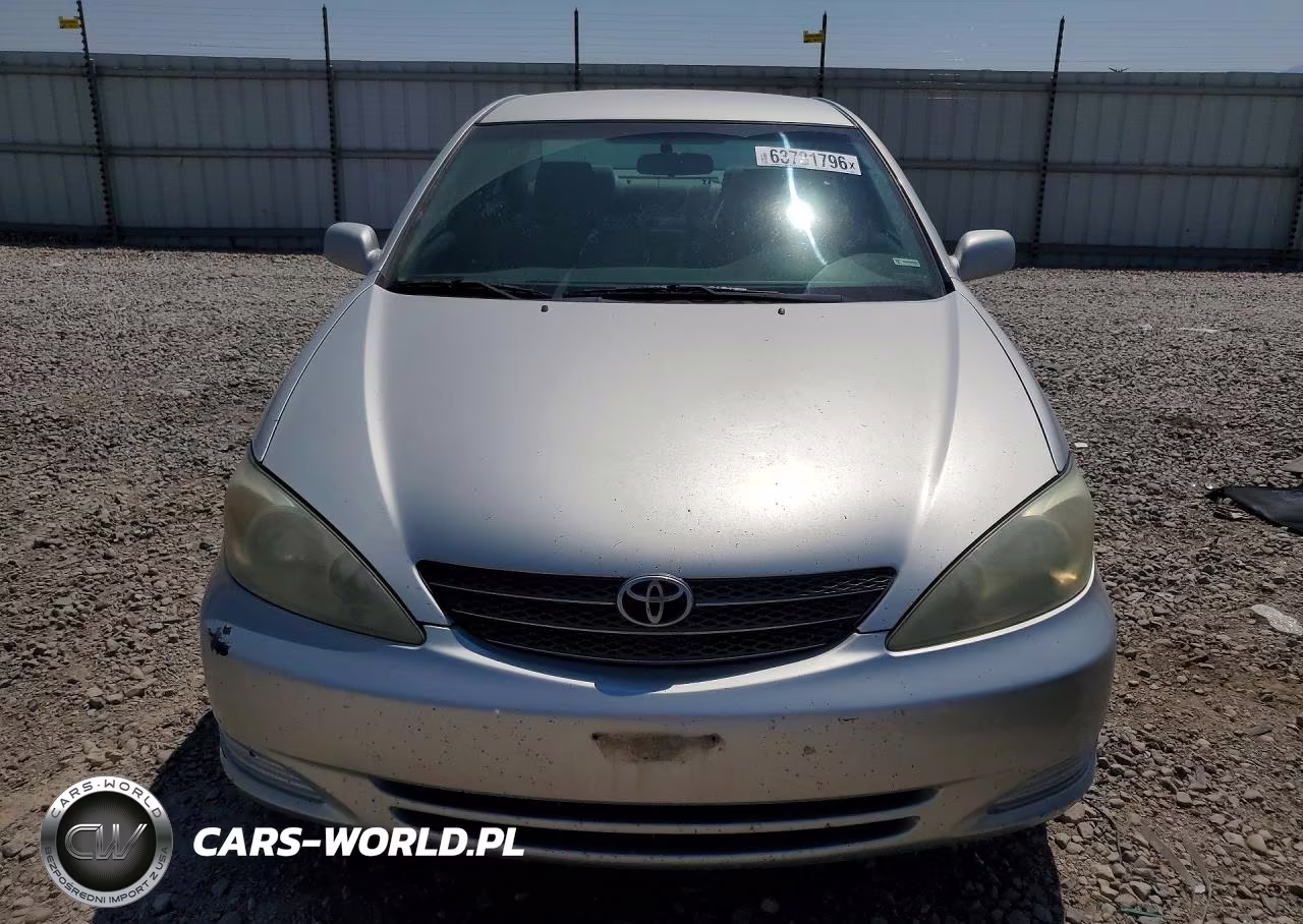 2002 Toyota Camry Le V6 VIN:4T1BF32K22U020698 - 5
