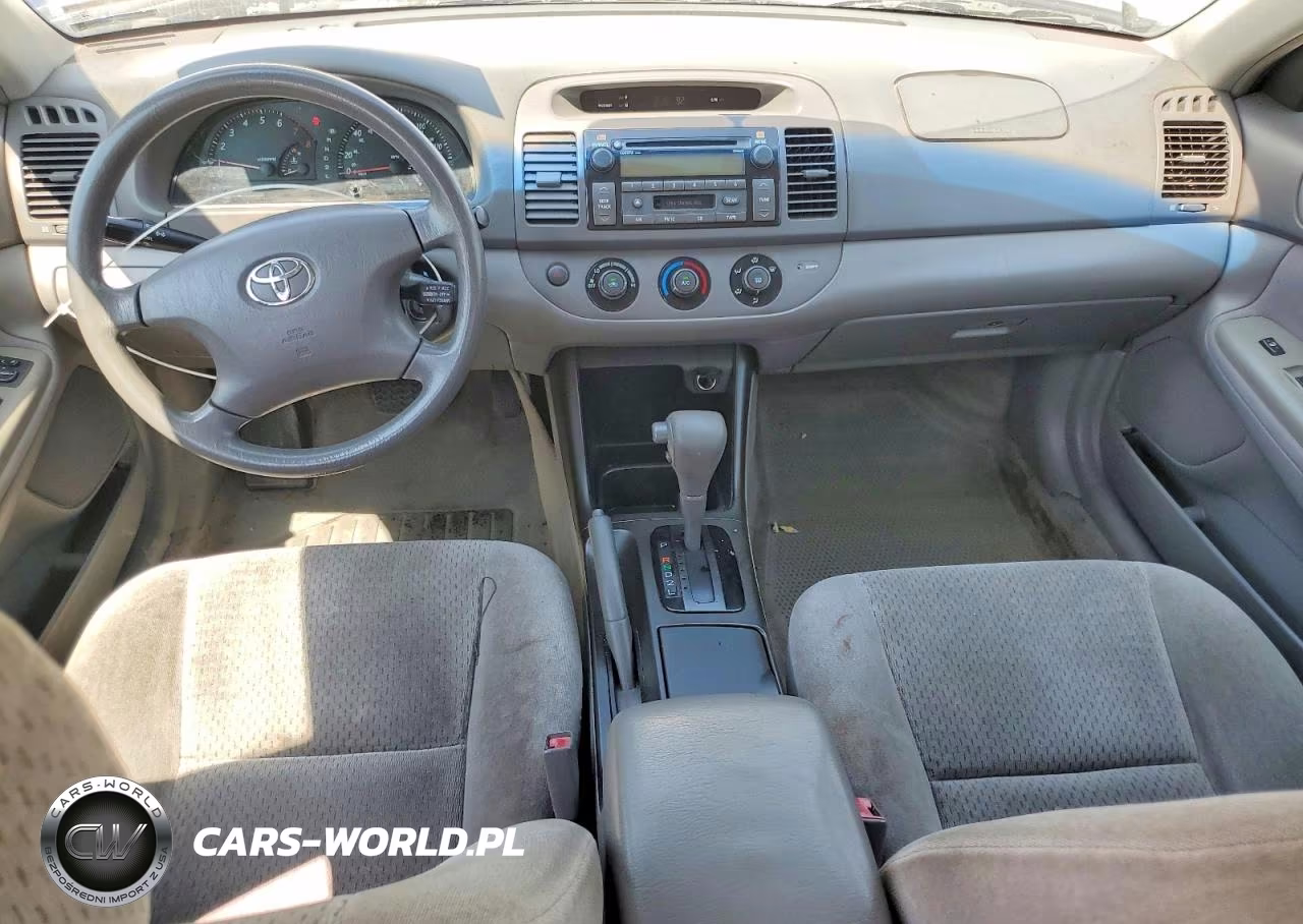 2002 Toyota Camry Le V6 VIN:4T1BF32K22U020698 - 8