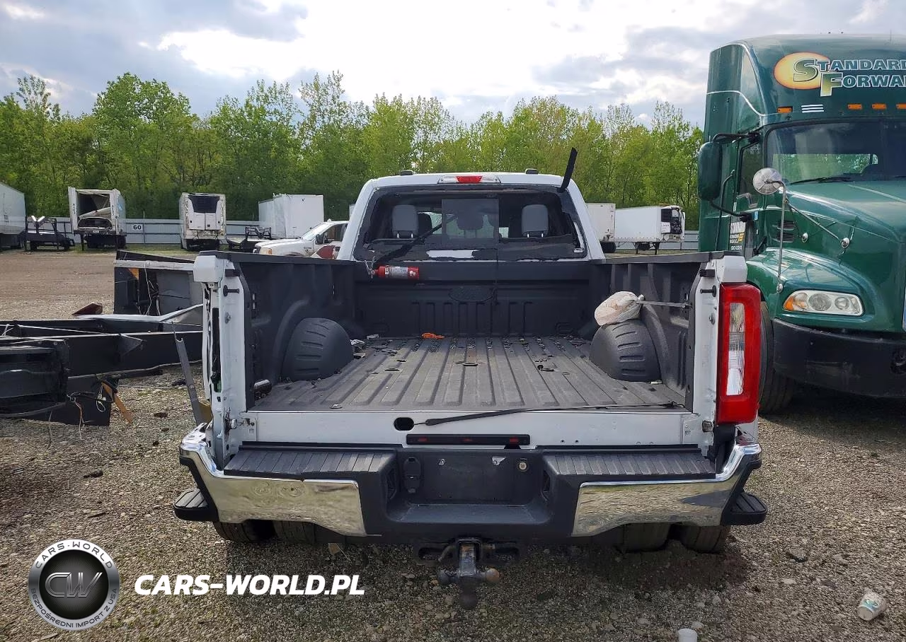 2023 Ford F350 Super Duty VIN:1FT8W3DTXPED75608 - 9