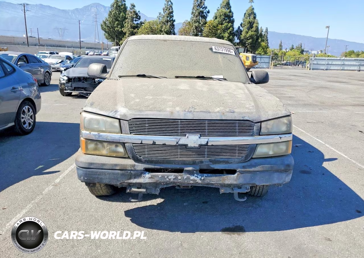 2005 Chevrolet Silverado C1500 VIN:2GCEC13T751248816 - 5