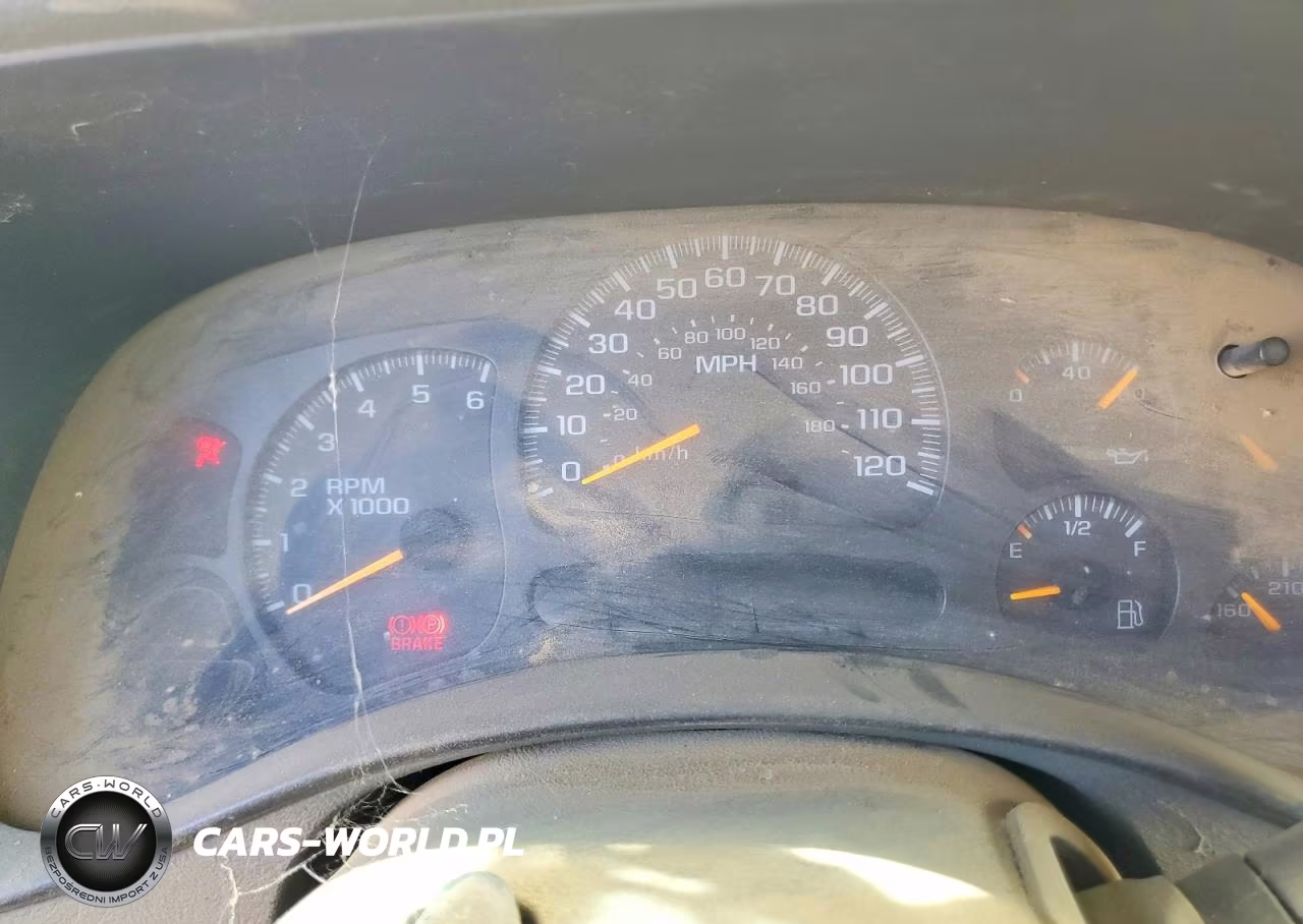2005 Chevrolet Silverado C1500 VIN:2GCEC13T751248816 - 9