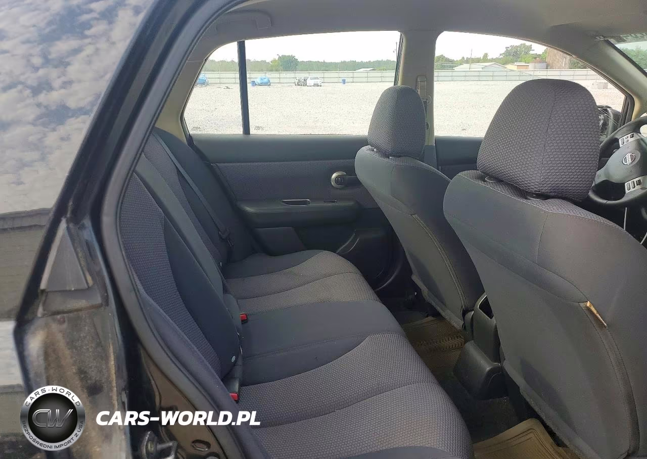 2007 Nissan Versa 1.8 S VIN:3N1BC11E57L411670 - 10