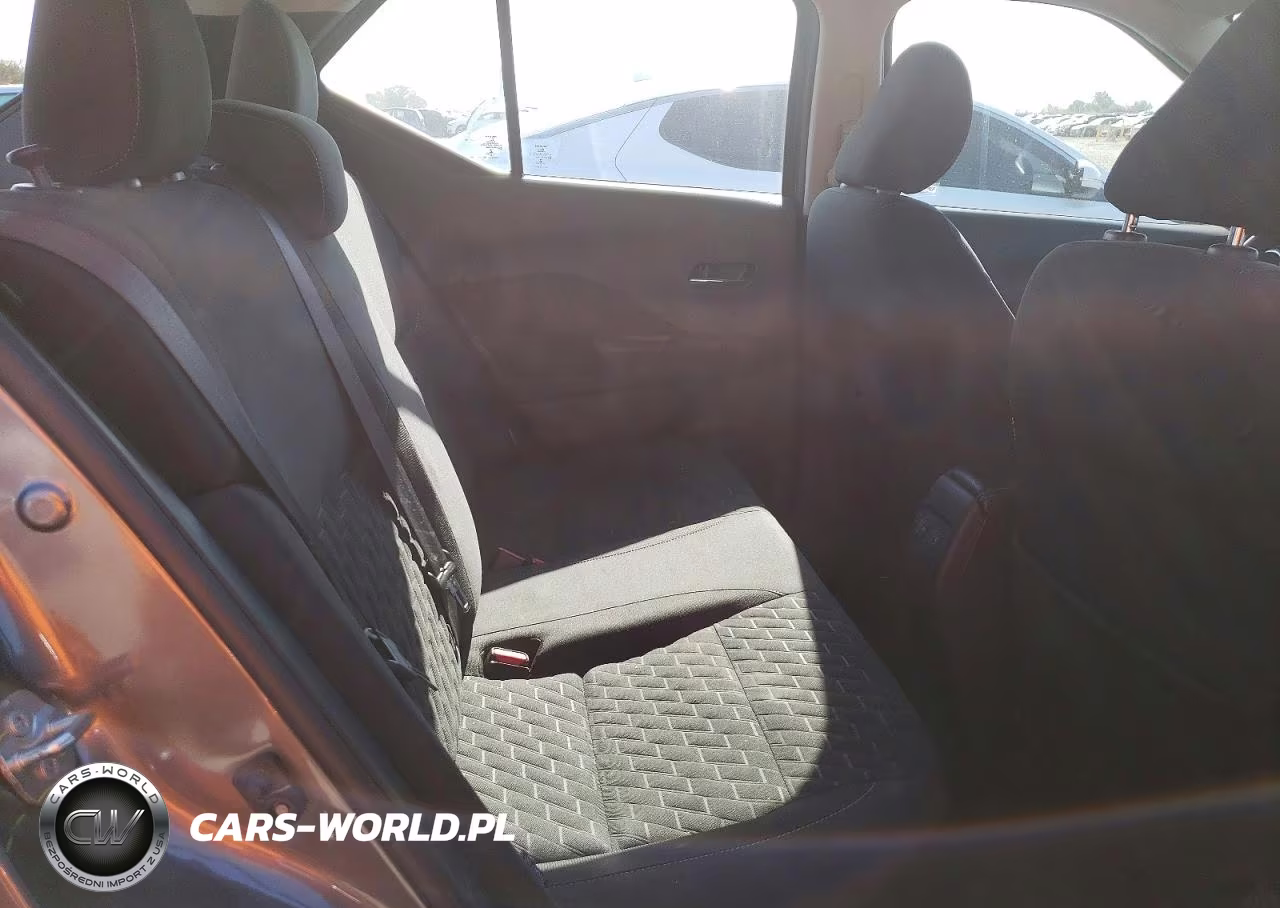 2022 Nissan Kicks Sv VIN:3N1CP5CV4NL530465 - 10
