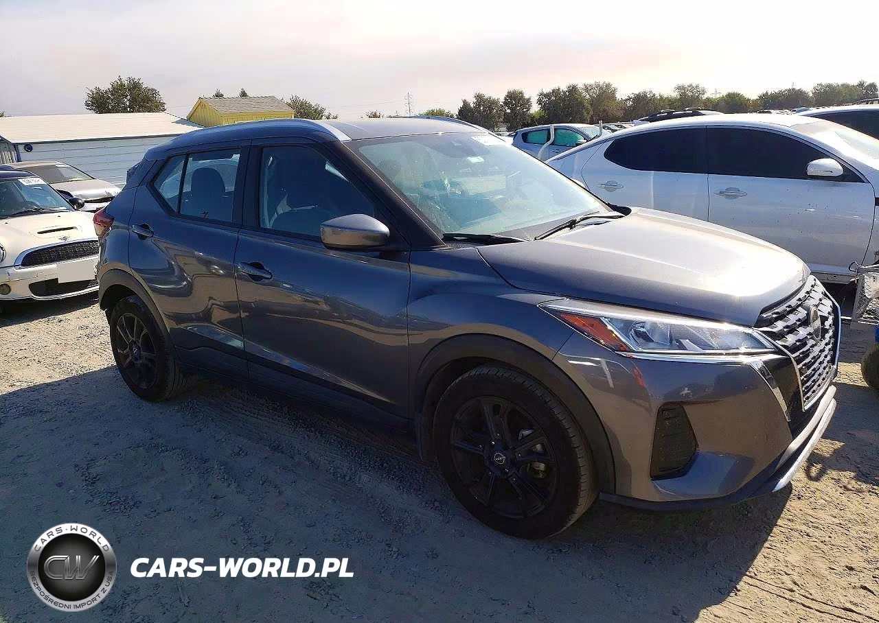 2022 Nissan Kicks Sv VIN:3N1CP5CV4NL530465 - 4