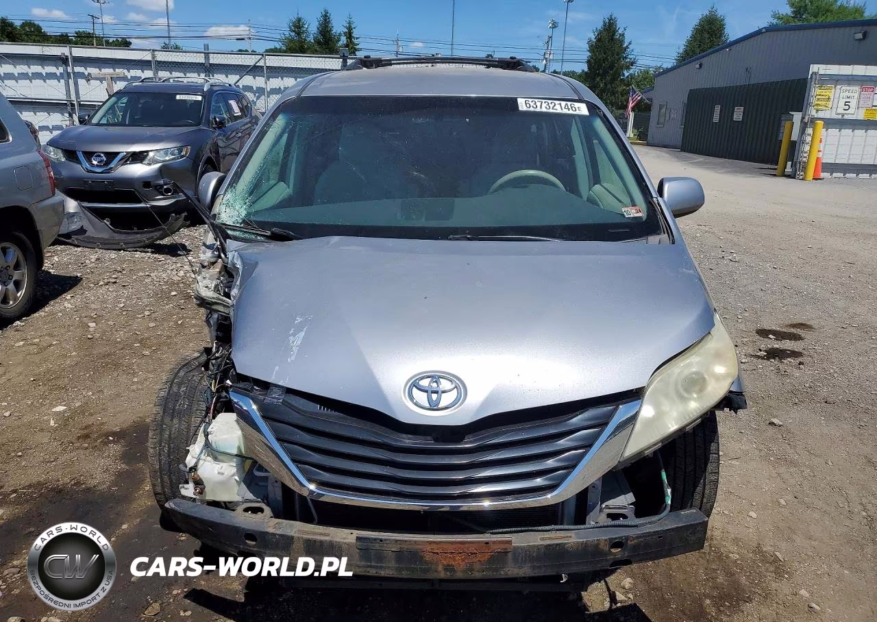 2011 Toyota Sienna Le VIN:5TDKK3DC7BS002790 - 5
