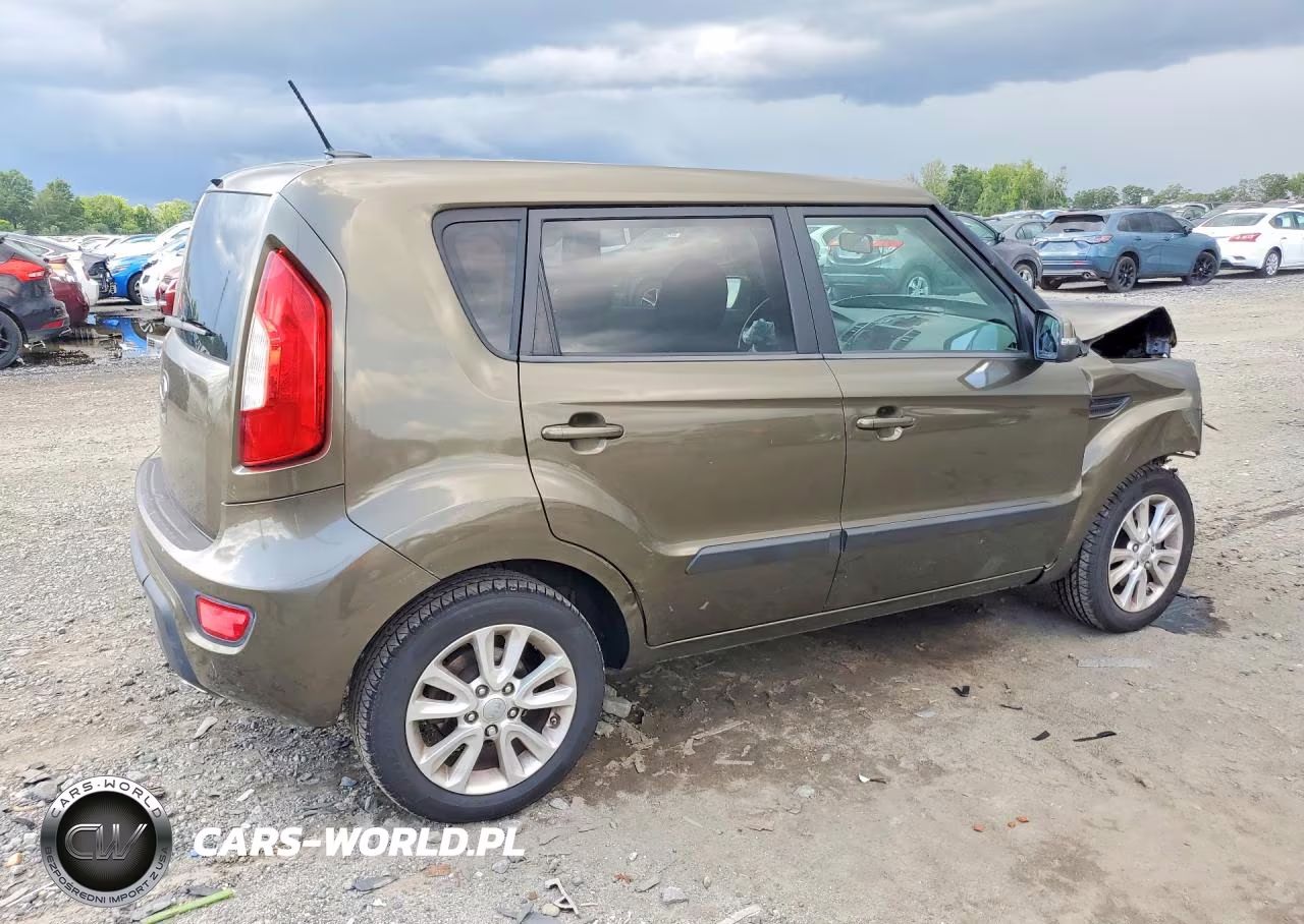 2012 Kia Soul VIN:KNDJT2A6XC7412271 - 3