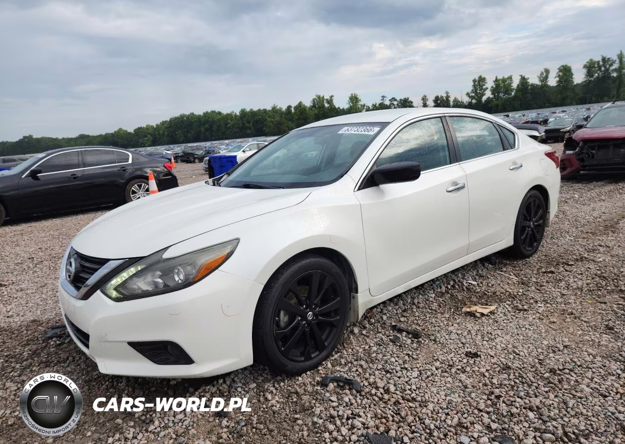 2017 Nissan Altima 2.5 Sr – zdjęcie 1 z 12
