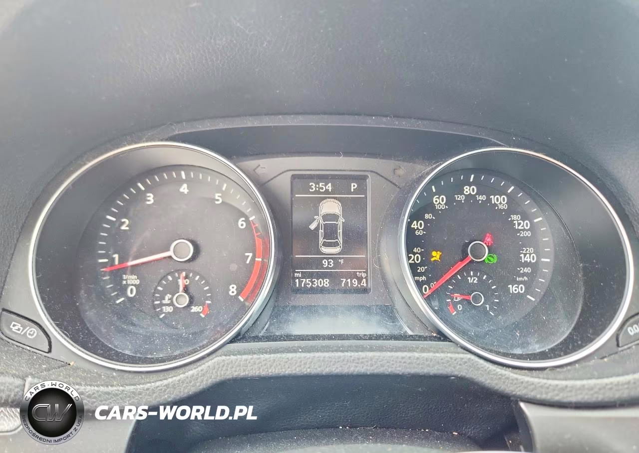 2017 Volkswagen Passat R-Line VIN:1VWDT7A38HC031725 - 9