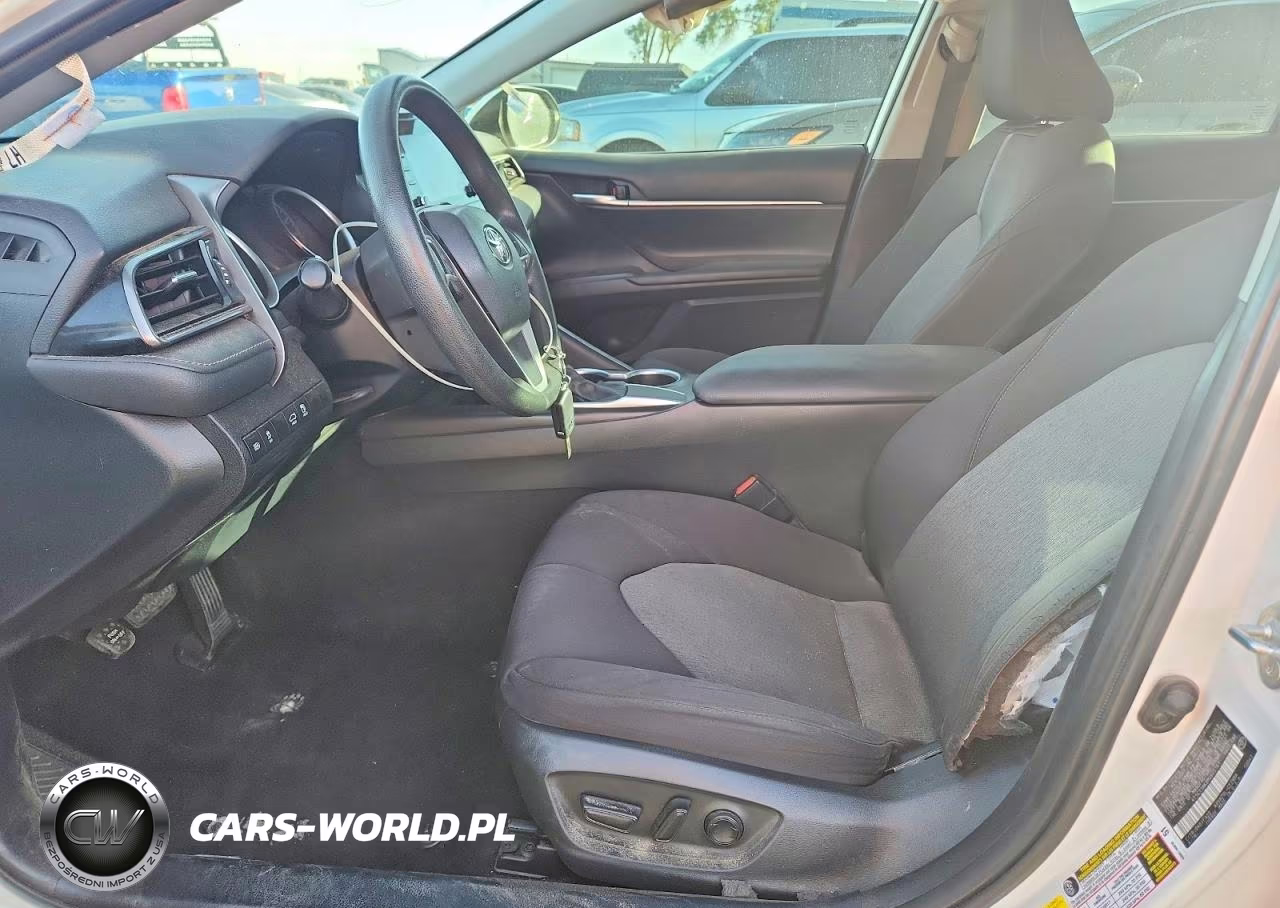 2021 Toyota Camry Le VIN:4T1C11AK9MU605161 - 7