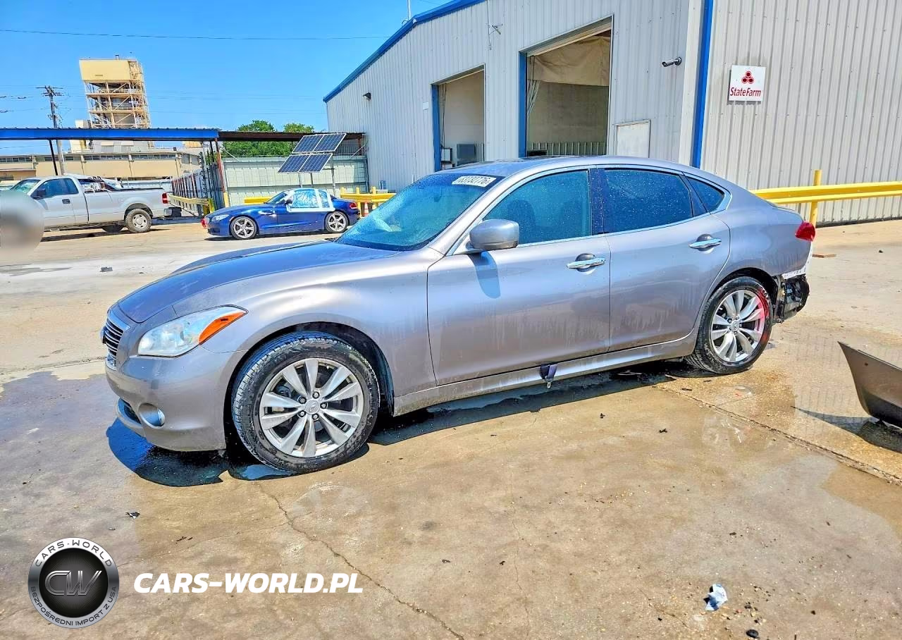 2013 Infiniti M37 Base