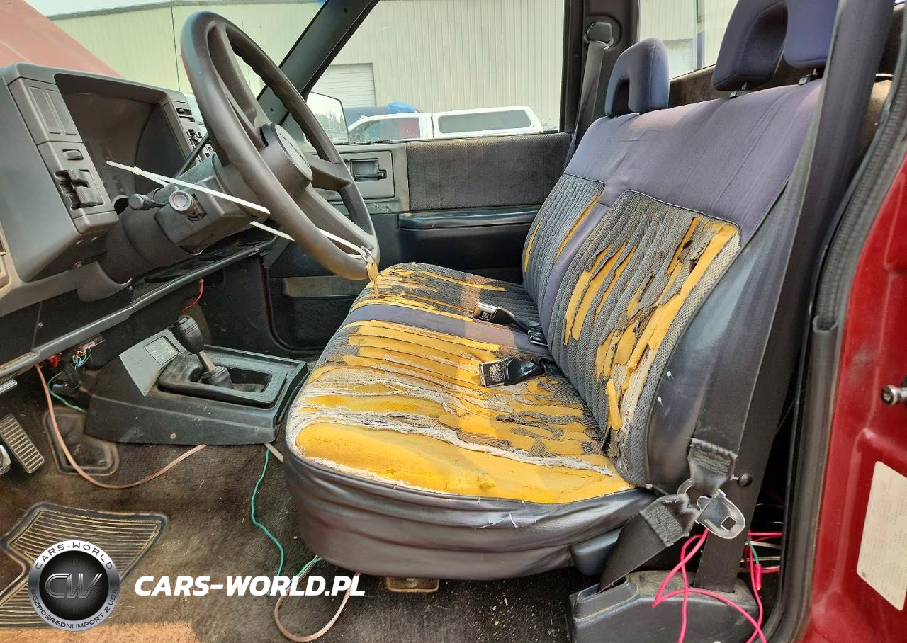 1992 Chevrolet S Truck S10 VIN:1GCCT14Z9N8210270 - 7