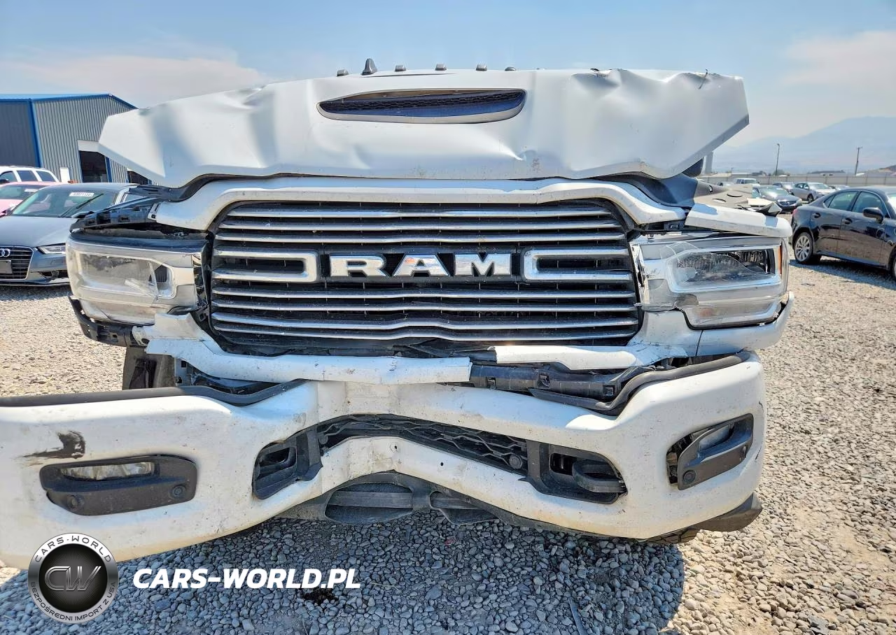 2024 Ram 2500 Laramie VIN:3C6UR5FL2RG145577 - 5
