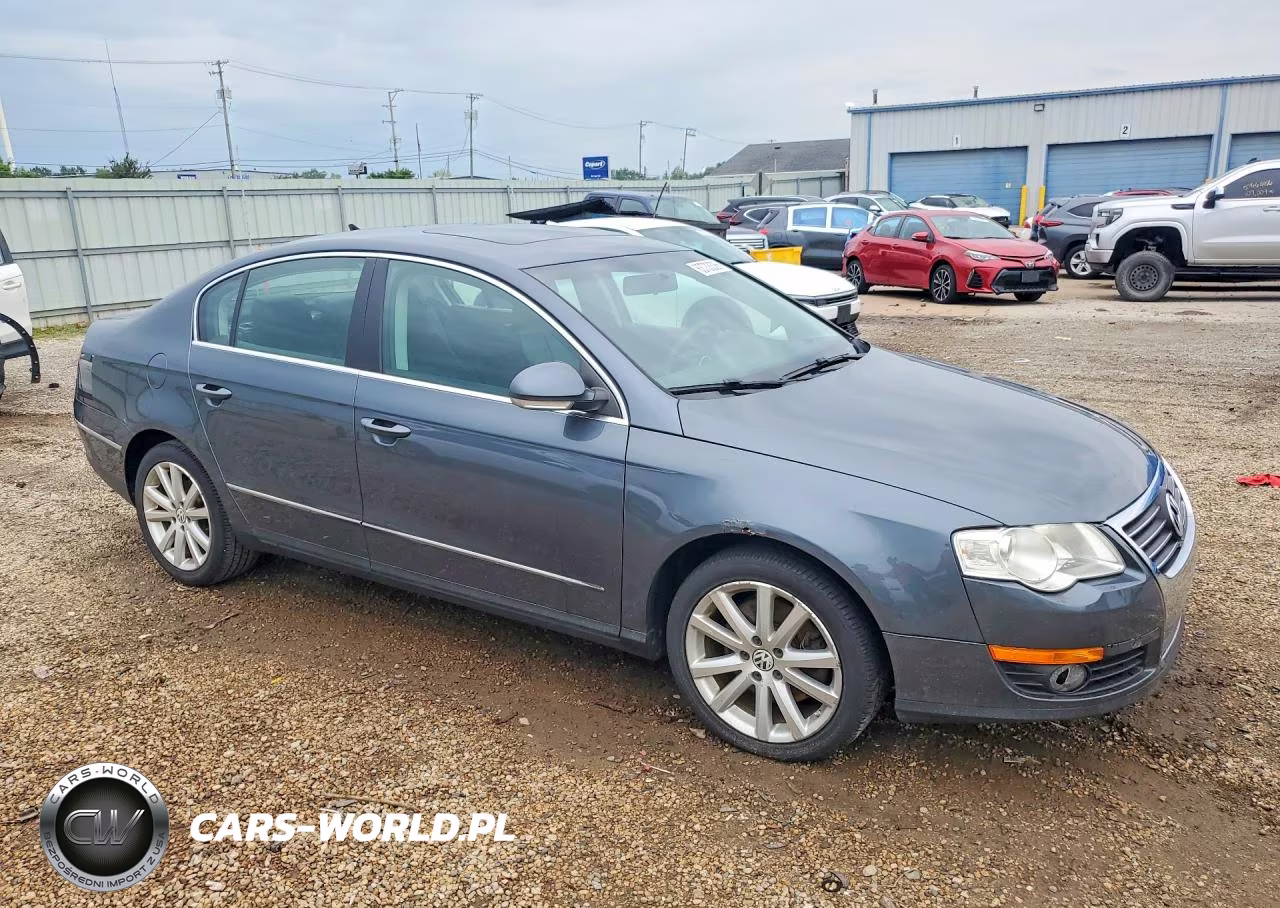 2010 Volkswagen Passat Komfort VIN:WVWJK7AN7AE162763 - 4