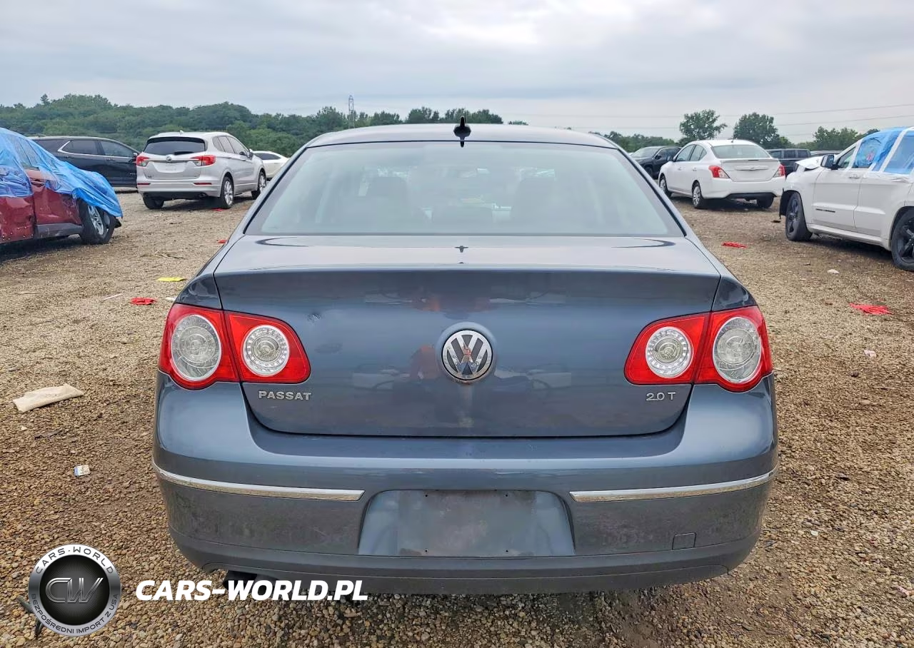 2010 Volkswagen Passat Komfort VIN:WVWJK7AN7AE162763 - 6