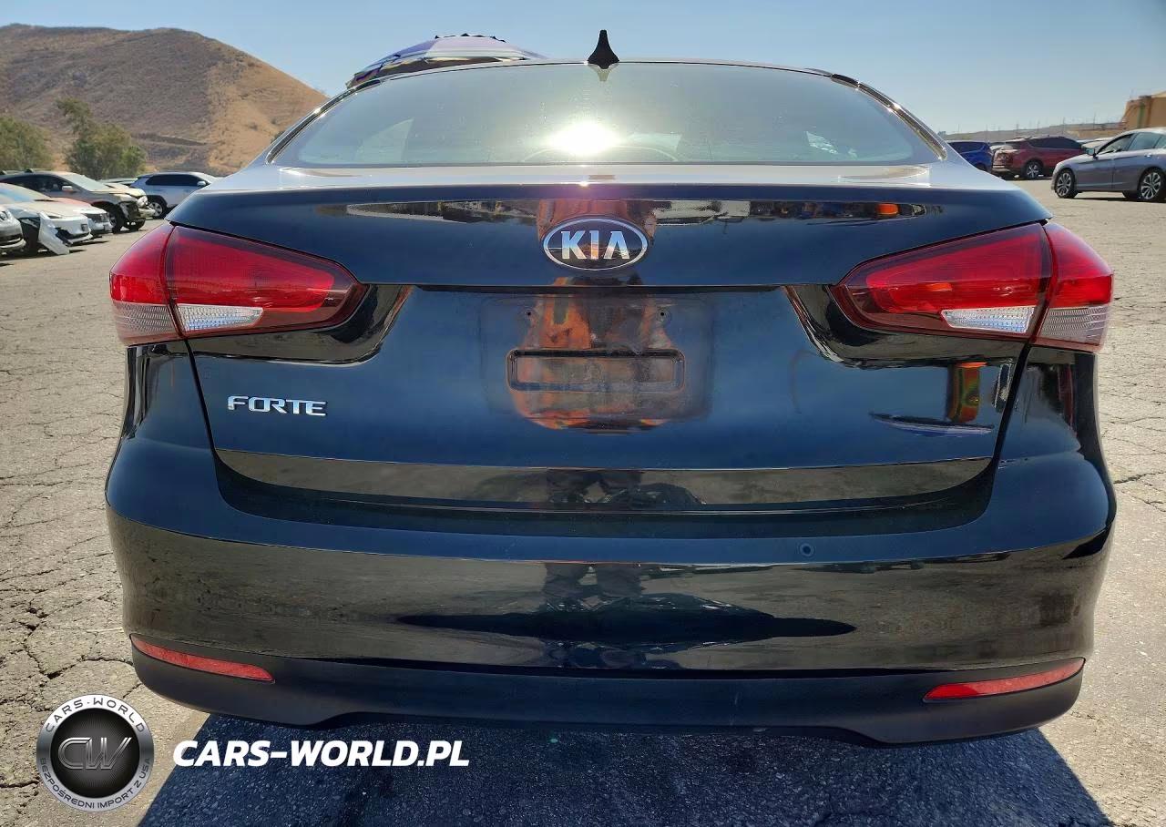 2018 Kia Forte Lx VIN:3KPFK4A72JE242305 - 6