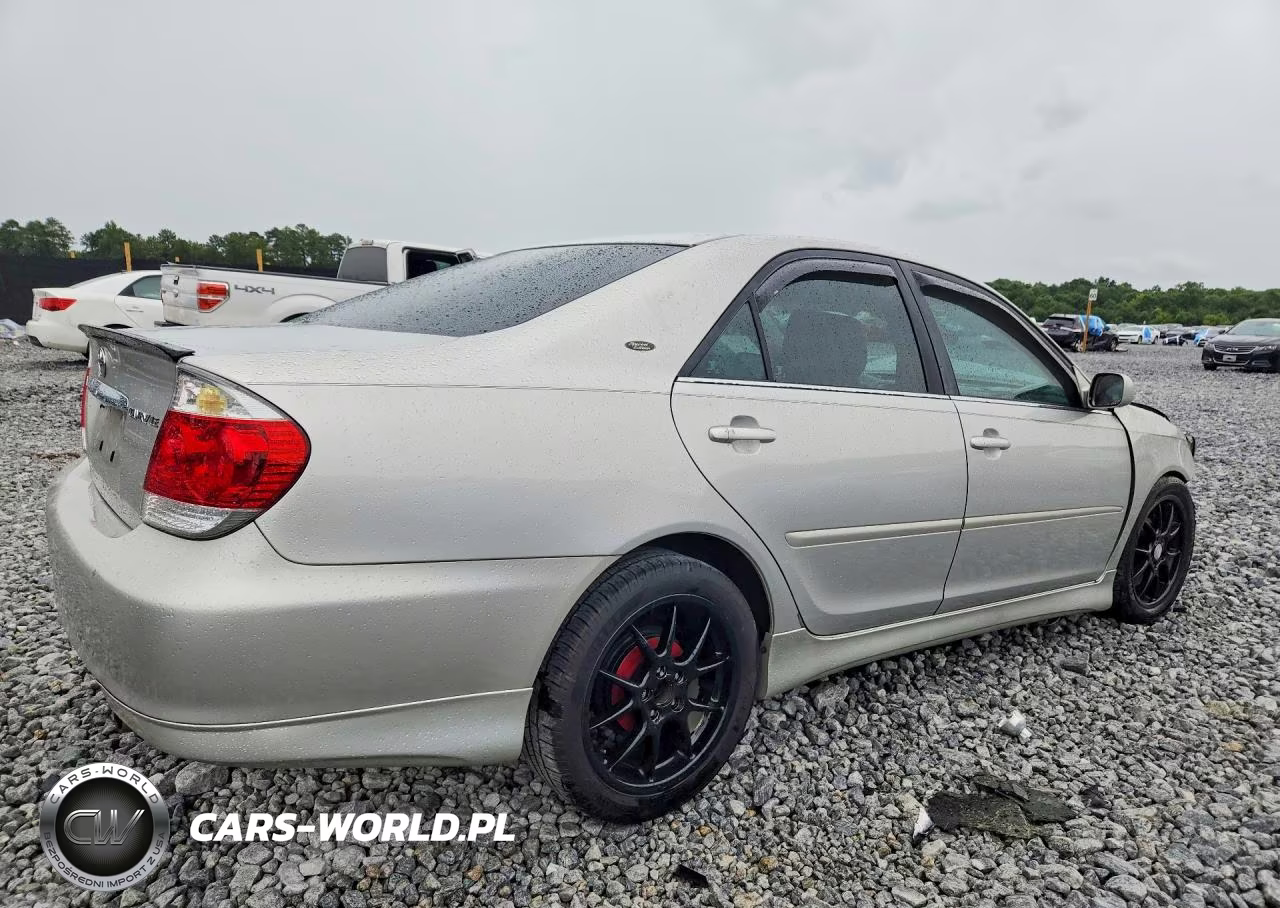 2006 Toyota Camry Le VIN:4T1BE32K66U724119 - 3