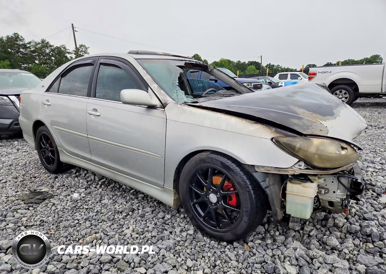 2006 Toyota Camry Le VIN:4T1BE32K66U724119 - 4