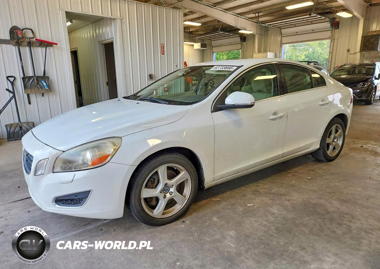 2013 Volvo S60 T5