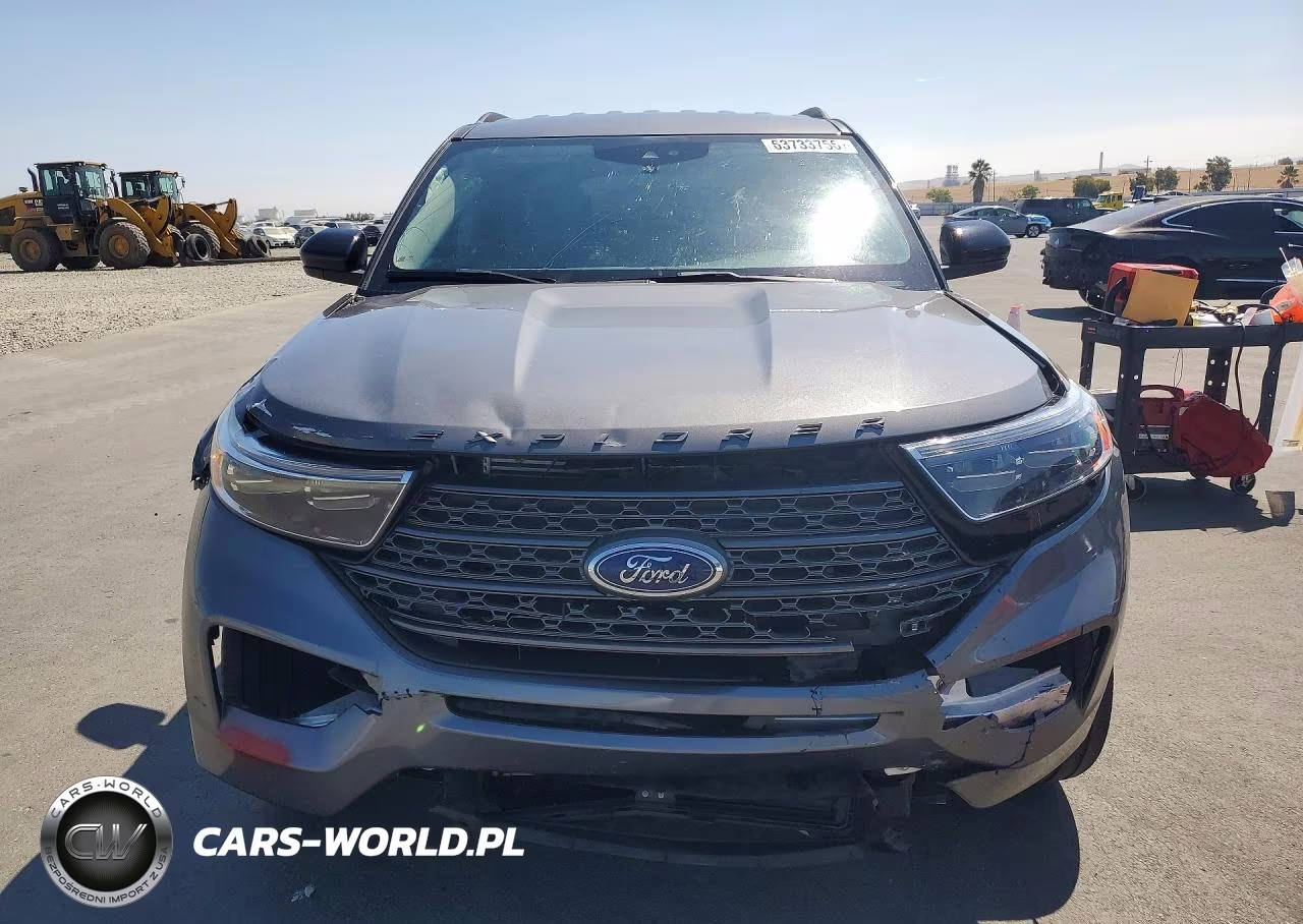 2022 Ford Explorer Xlt VIN:1FMSK8DHXNGB02837 - 5