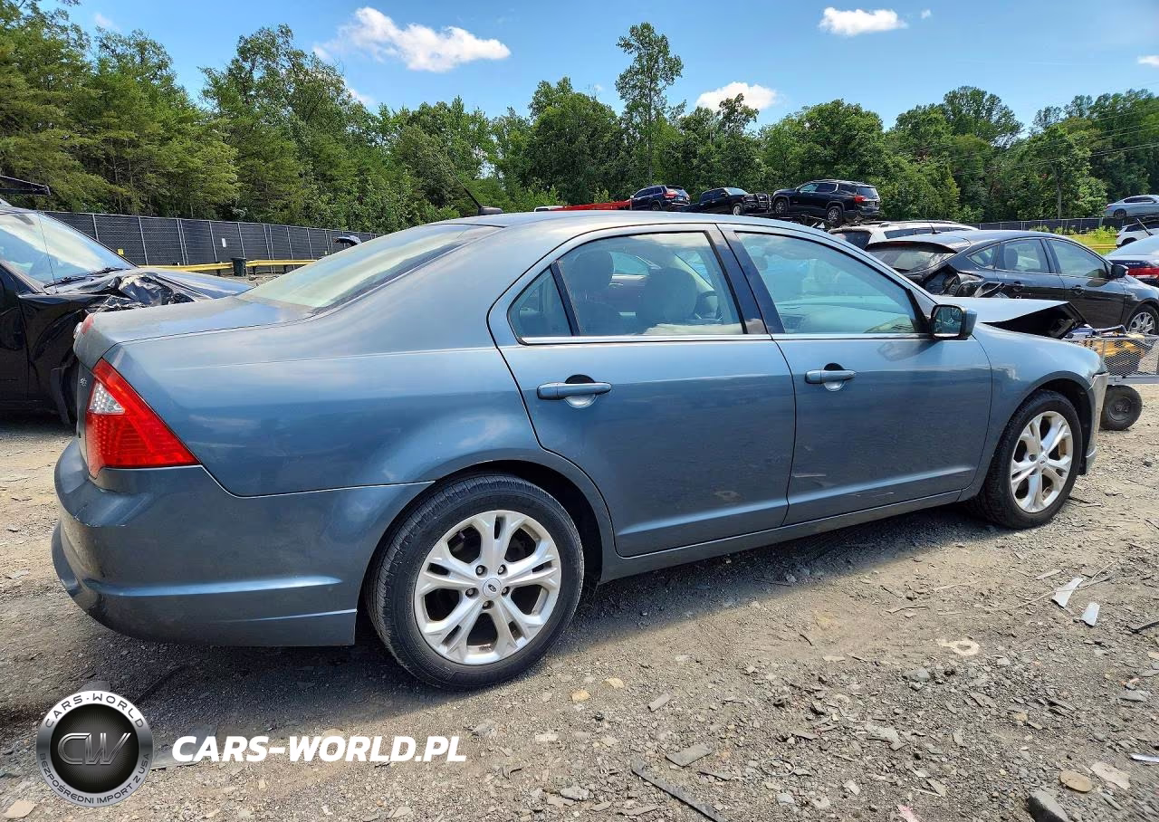 2012 Ford Fusion Se VIN:3FAHP0HA6CR229191 - 3