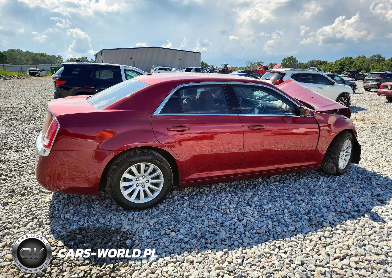 2012 Chrysler 300 VIN:2C3CCAAG4CH195319 - 3