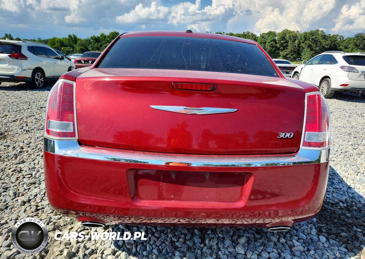 2012 Chrysler 300 VIN:2C3CCAAG4CH195319 - 6